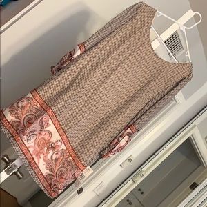 Dress- loose fitting